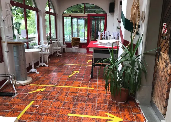 Guest House Pizzeria Pazza Da Gianni
