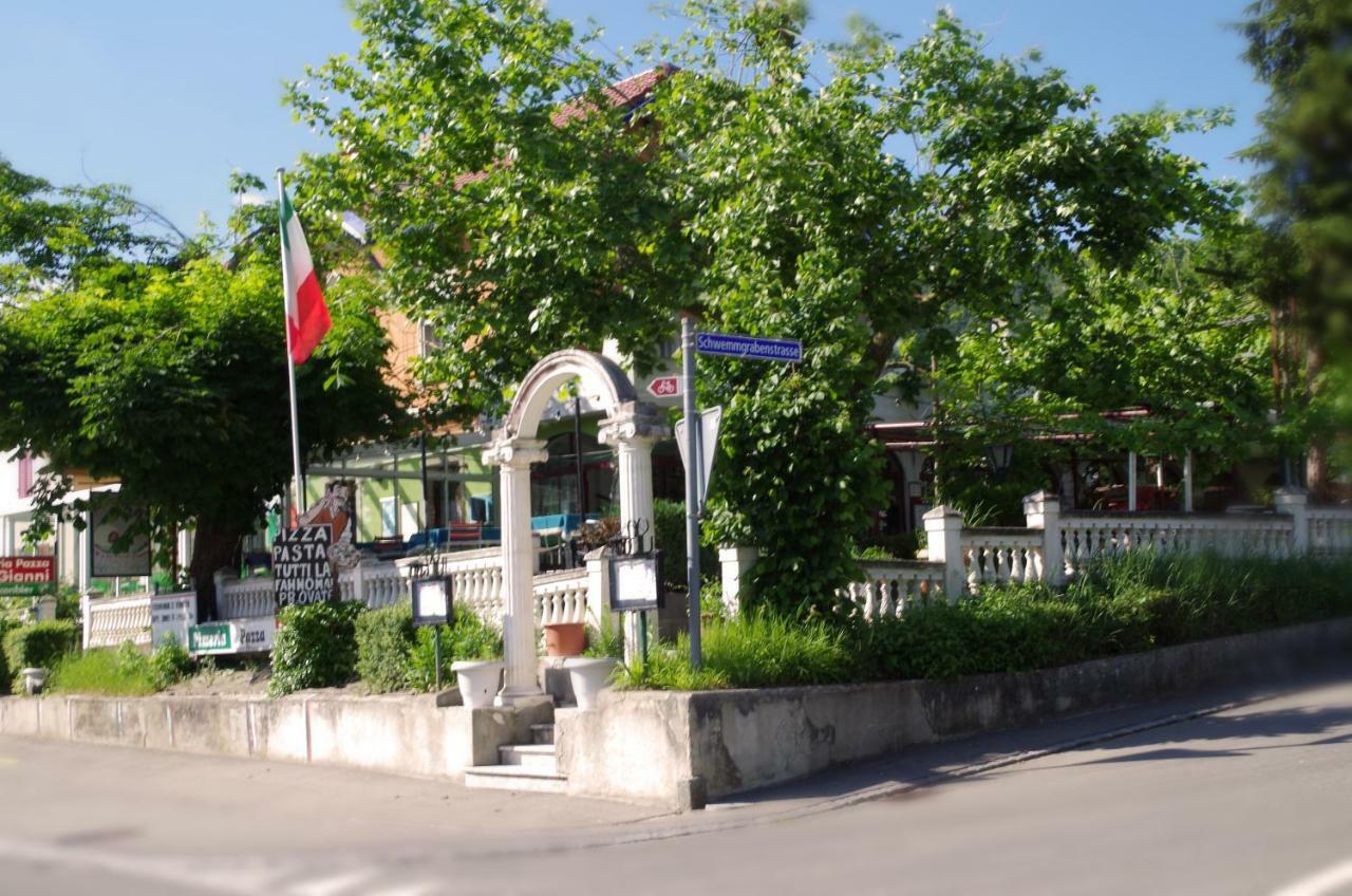 Guest house Pizzeria Pazza Da Gianni Stein Am Rhein